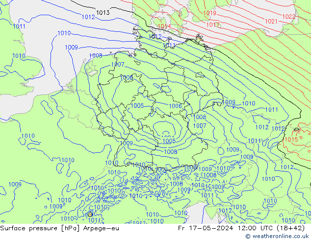 Pressione al suolo Arpege-eu ven 17.05.2024 12 UTC