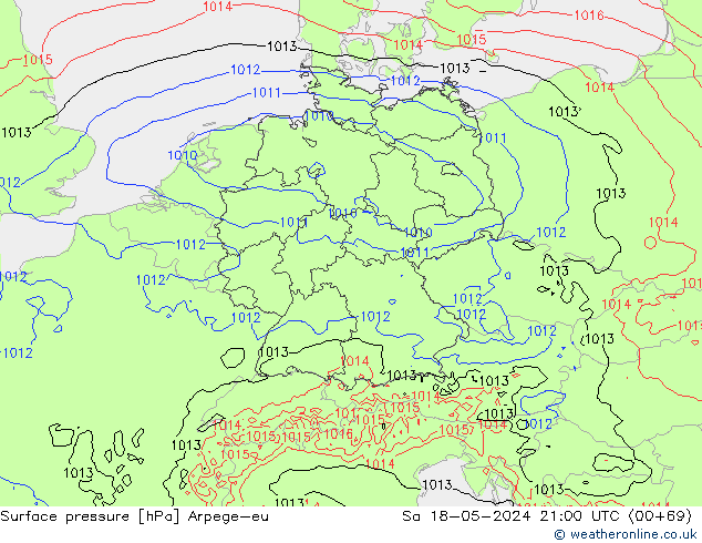 приземное давление Arpege-eu сб 18.05.2024 21 UTC