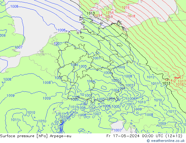 地面气压 Arpege-eu 星期五 17.05.2024 00 UTC