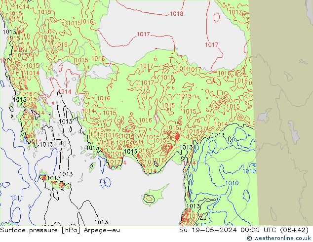 Surface pressure Arpege-eu Su 19.05.2024 00 UTC