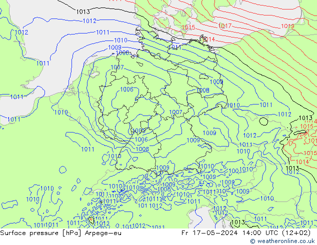 Atmosférický tlak Arpege-eu Pá 17.05.2024 14 UTC