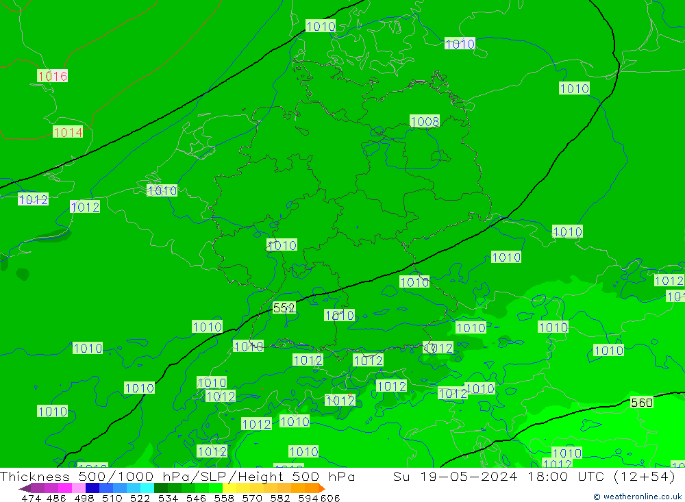 Thck 500-1000hPa Arpege-eu Dom 19.05.2024 18 UTC