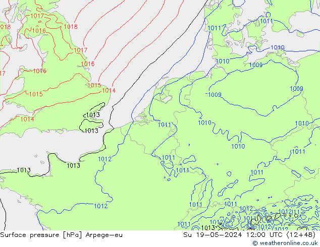 Pressione al suolo Arpege-eu dom 19.05.2024 12 UTC