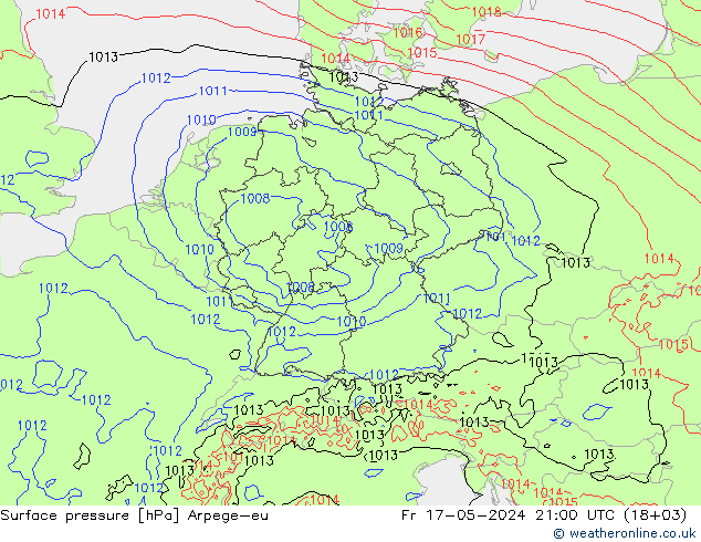 Atmosférický tlak Arpege-eu Pá 17.05.2024 21 UTC