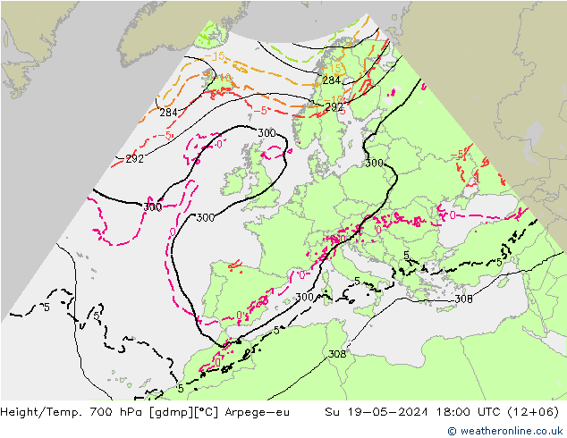 Hoogte/Temp. 700 hPa Arpege-eu zo 19.05.2024 18 UTC