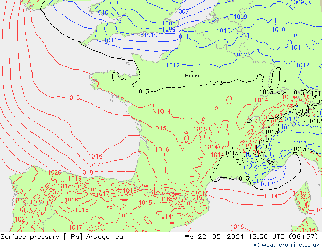 Atmosférický tlak Arpege-eu St 22.05.2024 15 UTC