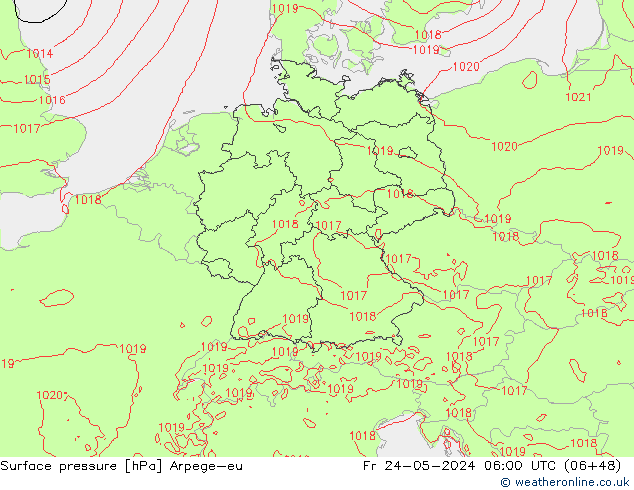 Atmosférický tlak Arpege-eu Pá 24.05.2024 06 UTC