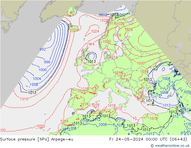 Atmosférický tlak Arpege-eu Pá 24.05.2024 00 UTC