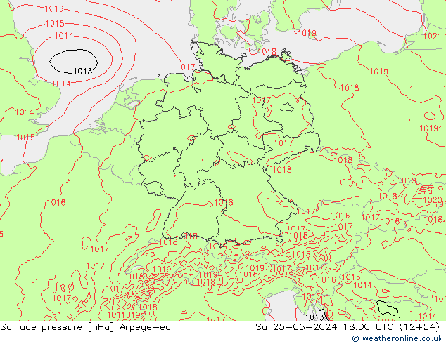 Atmosférický tlak Arpege-eu So 25.05.2024 18 UTC