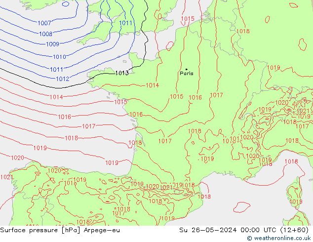Pressione al suolo Arpege-eu dom 26.05.2024 00 UTC