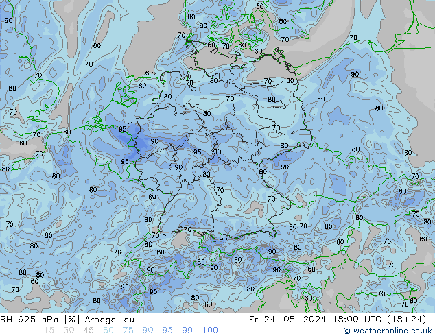 RH 925 hPa Arpege-eu 星期五 24.05.2024 18 UTC