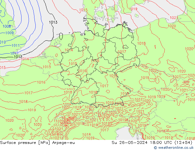 Surface pressure Arpege-eu Su 26.05.2024 18 UTC