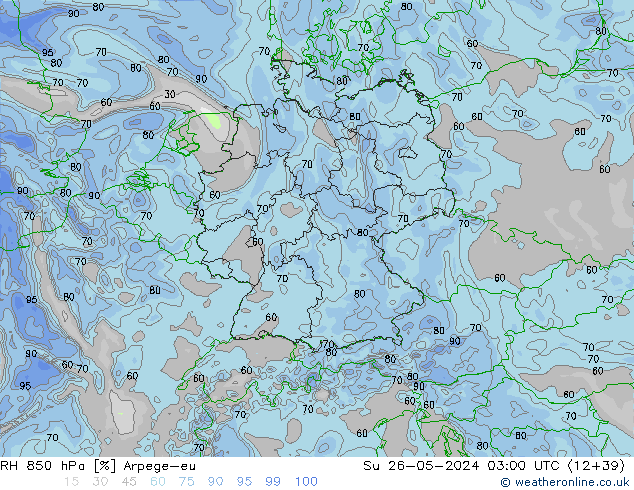 RH 850 hPa Arpege-eu Su 26.05.2024 03 UTC