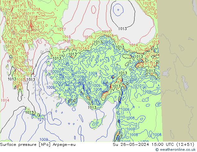 приземное давление Arpege-eu Вс 26.05.2024 15 UTC