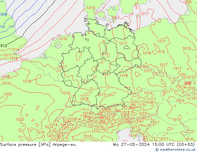 Atmosférický tlak Arpege-eu Po 27.05.2024 15 UTC
