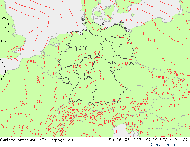 Presión superficial Arpege-eu dom 26.05.2024 00 UTC