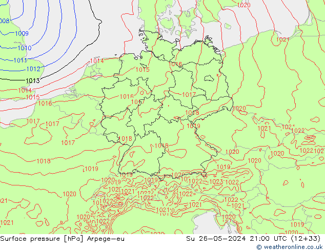 Surface pressure Arpege-eu Su 26.05.2024 21 UTC