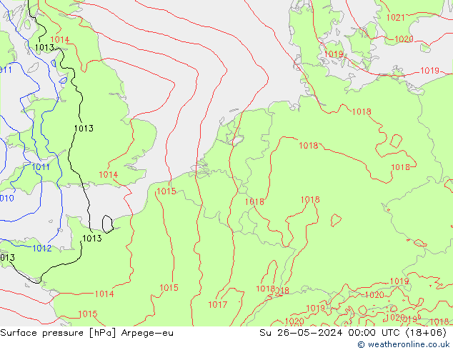 Pressione al suolo Arpege-eu dom 26.05.2024 00 UTC