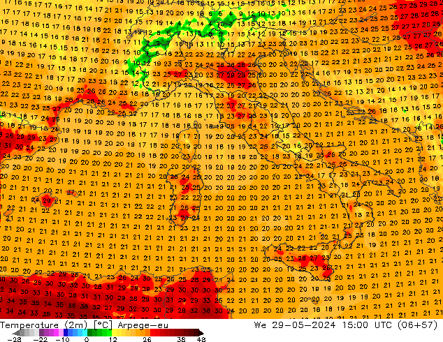 Sıcaklık Haritası (2m) Arpege-eu Çar 29.05.2024 15 UTC