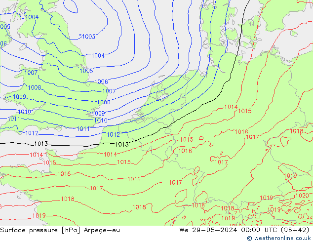 Atmosférický tlak Arpege-eu St 29.05.2024 00 UTC