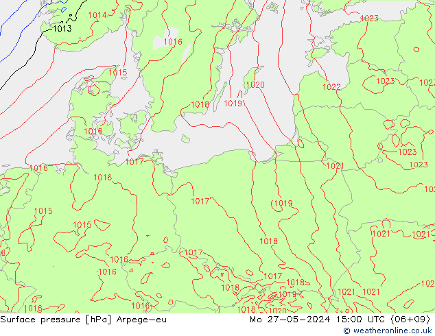 Atmosférický tlak Arpege-eu Po 27.05.2024 15 UTC