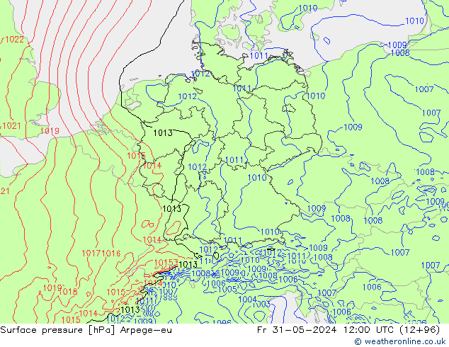 Pressione al suolo Arpege-eu ven 31.05.2024 12 UTC