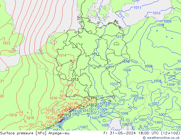 Atmosférický tlak Arpege-eu Pá 31.05.2024 18 UTC