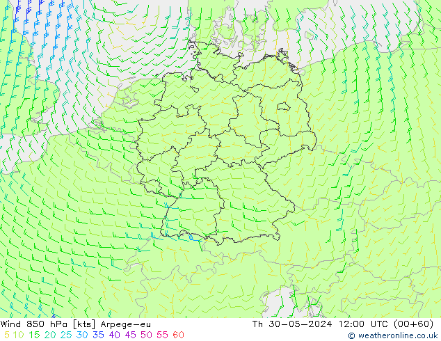 Wind 850 hPa Arpege-eu Čt 30.05.2024 12 UTC