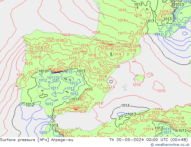 Atmosférický tlak Arpege-eu Čt 30.05.2024 00 UTC