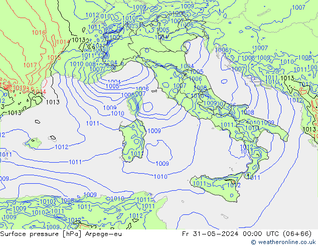 приземное давление Arpege-eu пт 31.05.2024 00 UTC