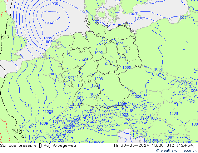 Atmosférický tlak Arpege-eu Čt 30.05.2024 18 UTC