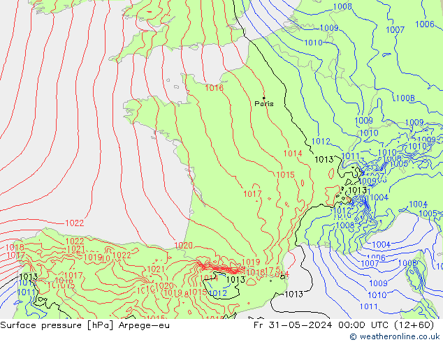 Atmosférický tlak Arpege-eu Pá 31.05.2024 00 UTC