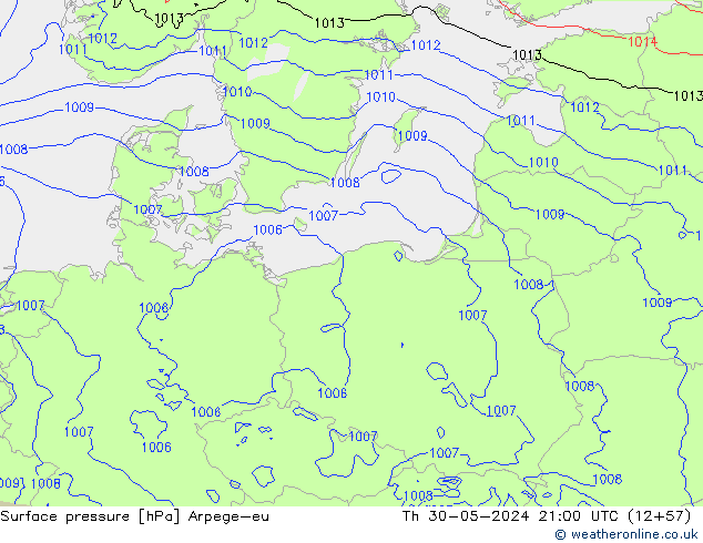Presión superficial Arpege-eu jue 30.05.2024 21 UTC