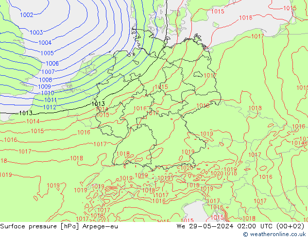 Atmosférický tlak Arpege-eu St 29.05.2024 02 UTC