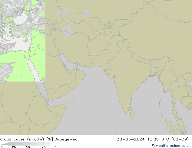 oblačnosti uprostřed Arpege-eu Čt 30.05.2024 15 UTC
