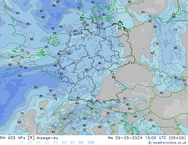 Humedad rel. 925hPa Arpege-eu mié 29.05.2024 15 UTC