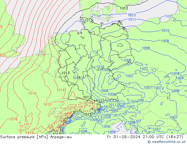 Atmosférický tlak Arpege-eu Pá 31.05.2024 21 UTC