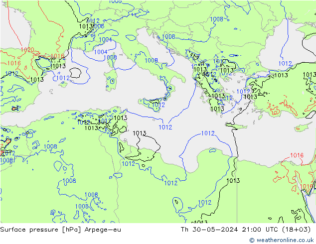 Atmosférický tlak Arpege-eu Čt 30.05.2024 21 UTC