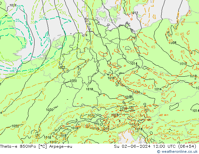 Theta-e 850hPa Arpege-eu  02.06.2024 12 UTC