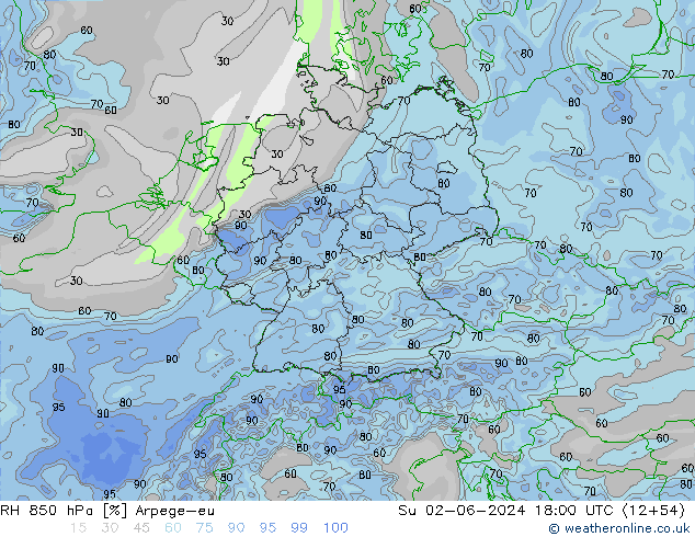 RH 850 hPa Arpege-eu Su 02.06.2024 18 UTC