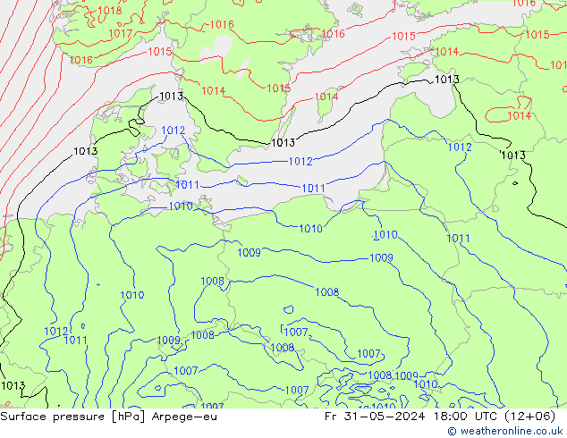 Atmosférický tlak Arpege-eu Pá 31.05.2024 18 UTC