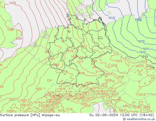 Pressione al suolo Arpege-eu dom 02.06.2024 12 UTC