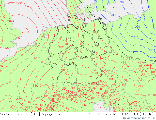 Pressione al suolo Arpege-eu dom 02.06.2024 15 UTC