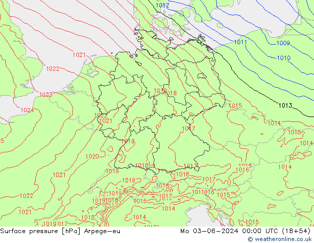 Pressione al suolo Arpege-eu lun 03.06.2024 00 UTC