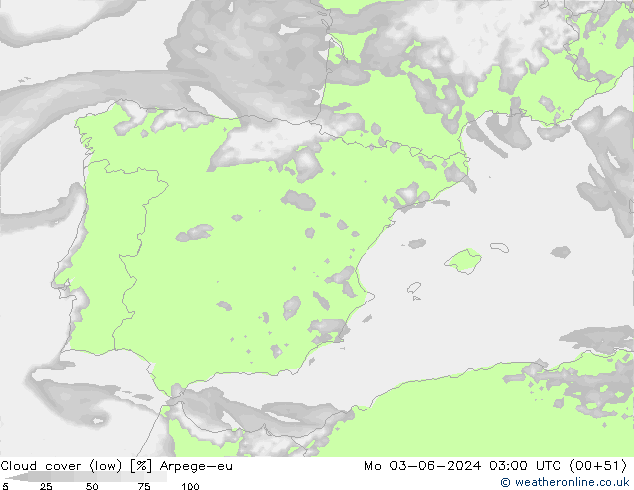 zachmurzenie (niskie) Arpege-eu pon. 03.06.2024 03 UTC