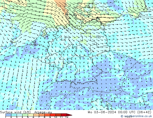 Viento 10 m (bft) Arpege-eu lun 03.06.2024 00 UTC