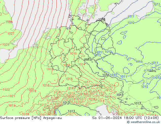 Presión superficial Arpege-eu sáb 01.06.2024 18 UTC