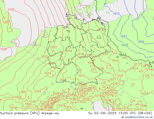 Surface pressure Arpege-eu Su 02.06.2024 15 UTC