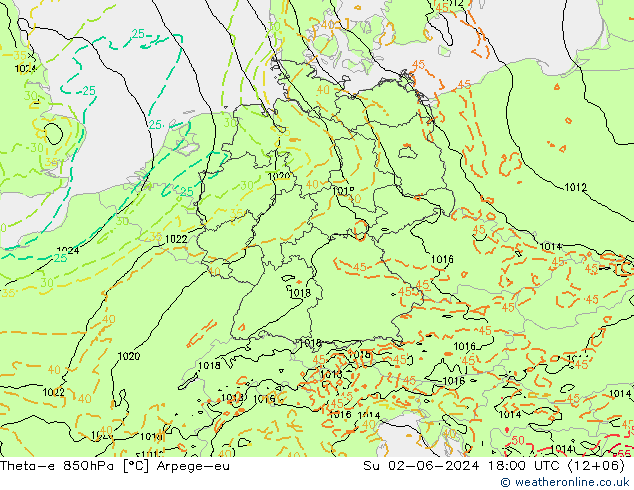 Theta-e 850hPa Arpege-eu Su 02.06.2024 18 UTC