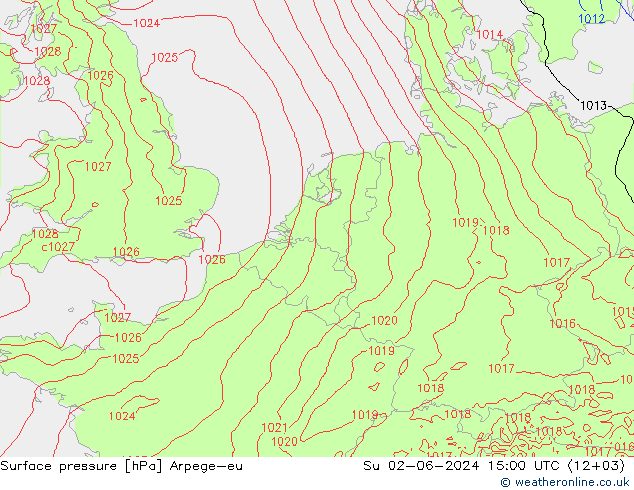 pression de l'air Arpege-eu dim 02.06.2024 15 UTC